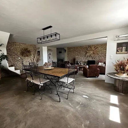 Maison De L'aube Holiday home *